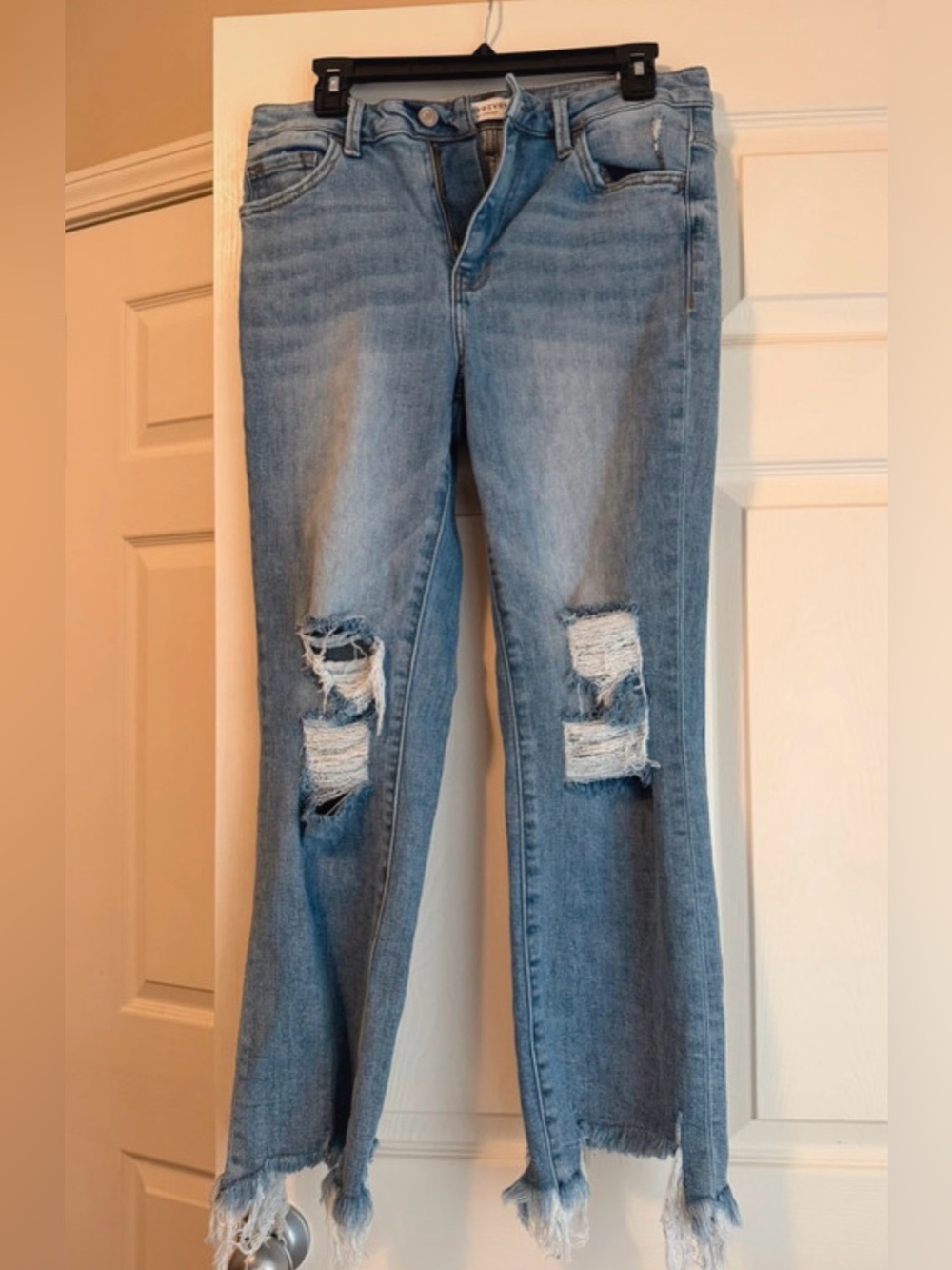 Lovervet by Vervet Distressed Jeans 30/11